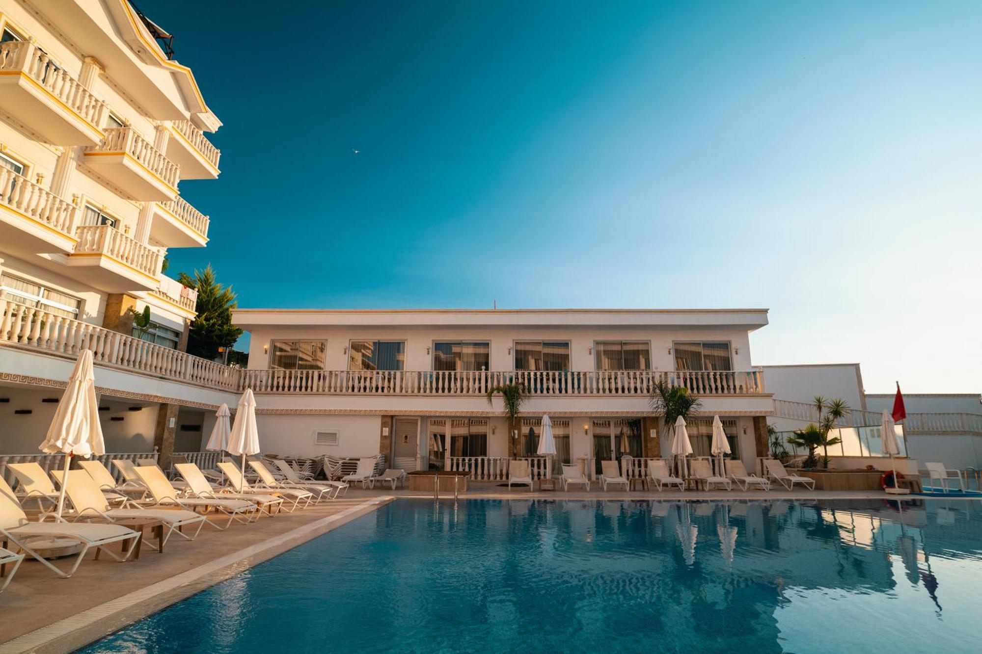 Sl La Perla Hotel Kemer Antalya Extérieur photo